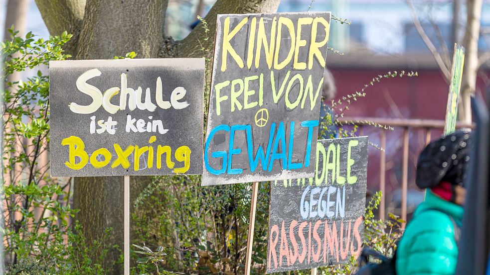Eigentlich werden Schüler in Niedersachsen durch eine Erlass geschützt. Doch der ist aktuell nicht mehr gültig. Foto: dpa/ Frank Hammerschmidt