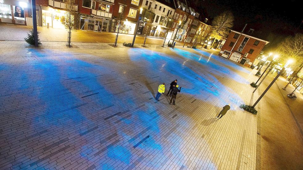 Der Neue Markt in Emden soll im Juli 2024 Schauplatz eines Landfriedensbruchs gewesen sein. Foto: J. Doden/Archiv