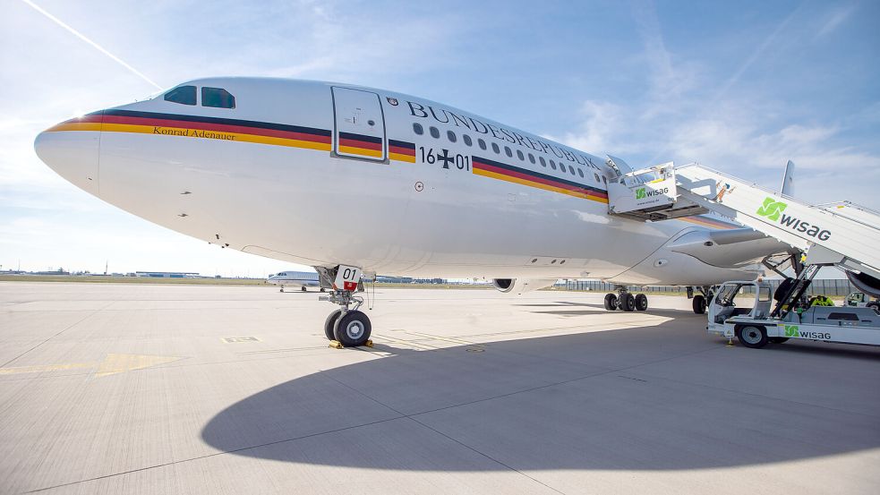 Über 30 Jahre brachte die „Konrad Adenauer“ die deutschen Regierungschefs an ihre Ziele – jetzt sind ihre Tage gezählt. Foto: dpa/Jens Büttner