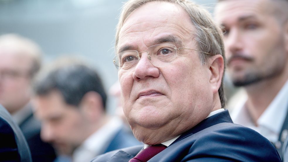 Armin Laschet (CDU) hat am Donnerstag mehrere Spitzenpolitiker zu sich nach Hause eingeladen. Foto: IMAGO/Political Moments
