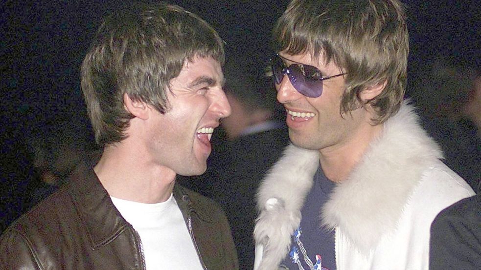 Neuerdings Fashion Icons: Noel (l) und Liam Gallagher. Foto: dpa/epa/PA/Sean Dempsey