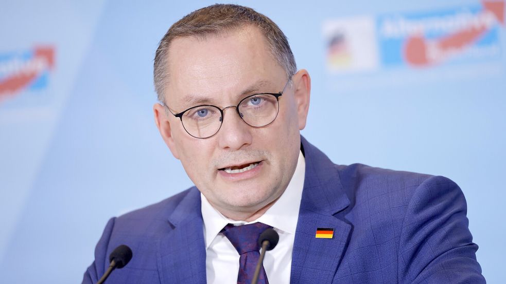 „Was nicht verboten ist, unterliegt der freien Meinungsäußerung“ – AfD-Co-Chef Tino Chrupalla Foto: IMAGO/Metodi Popow