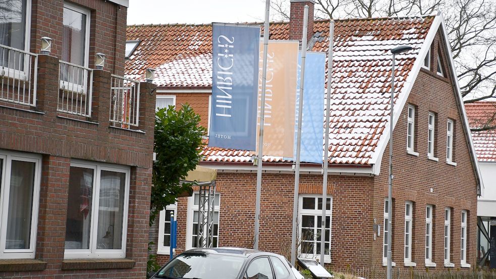 Das Hotel Hinrichs in der Mühlenstraße Carolinensiel ist im Februar 2025 geschlossen worden. Aktuell sind über die gängigen Buchungsportale keine Buchungen möglich. Foto: Ullrich