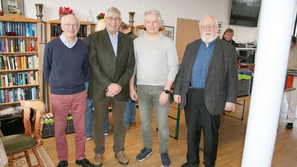 Den Vorstand bilden Schriftwart Hans-Joachim Hoffmann (von links), Vorsitzender Ulrich Rosin, Stellvertreter Matthias Oltmanns und Kassenwart Hermann Meyer. Fotos: privat