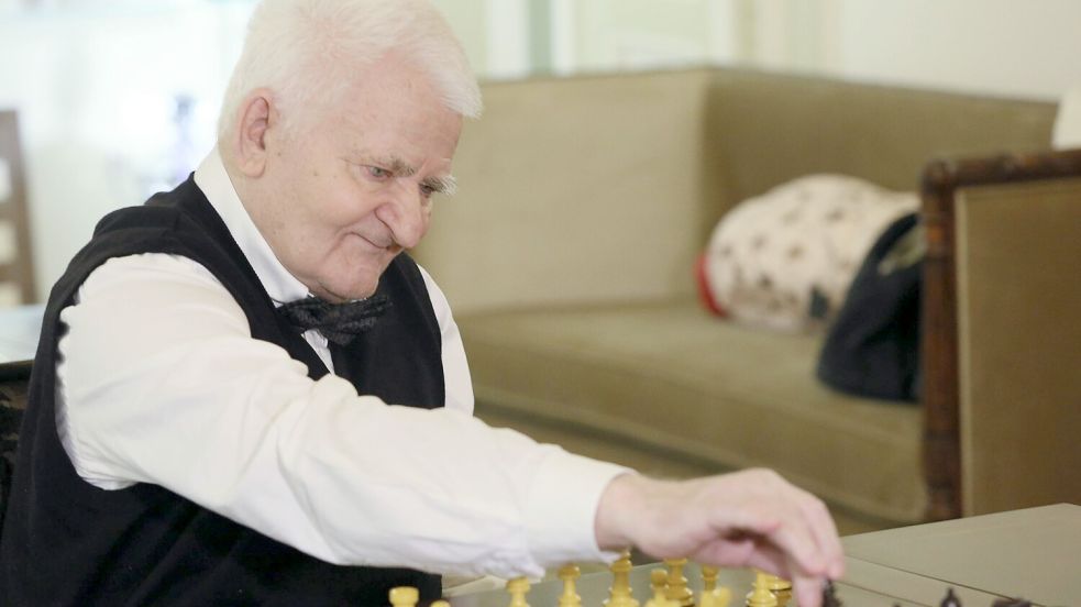 Der ehemalige Schach-Weltmeister Boris Spasski ist im Alter von 88 Jahren gestorben. Foto: imago/imago/ITAR-TASS