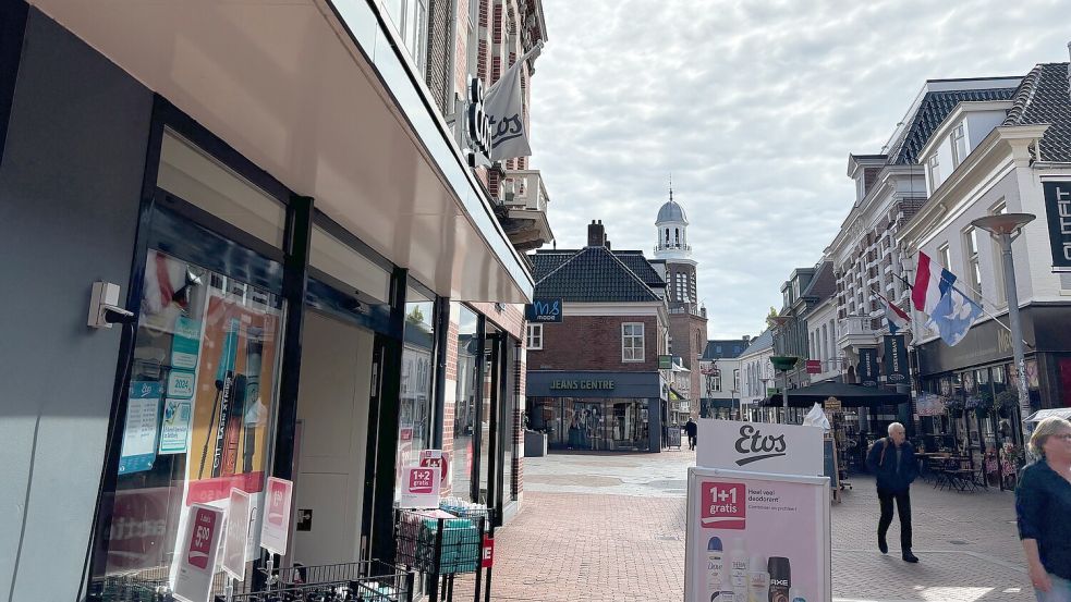 In Winschoten bummeln auch viele Leute aus der Grenzregion. Foto: Vogt/Archiv