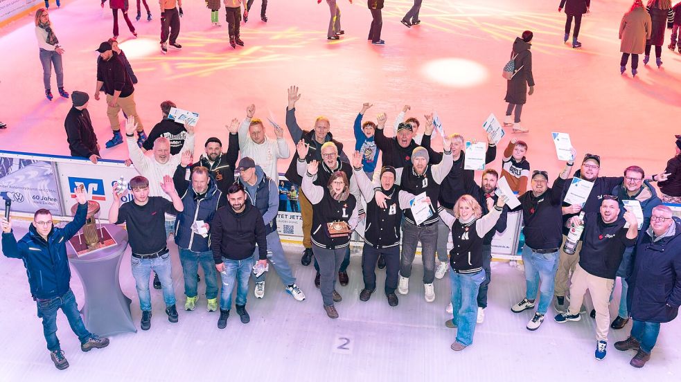 Das sind die Gewinner: „All inclusive“, „Bacardijäger“ und „EisBEEren“. Foto: Ihler