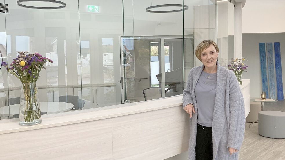 Christina Bitiq ist die Leiterin des Hospiz am Meer in Hage. Foto: Rebecca Kresse