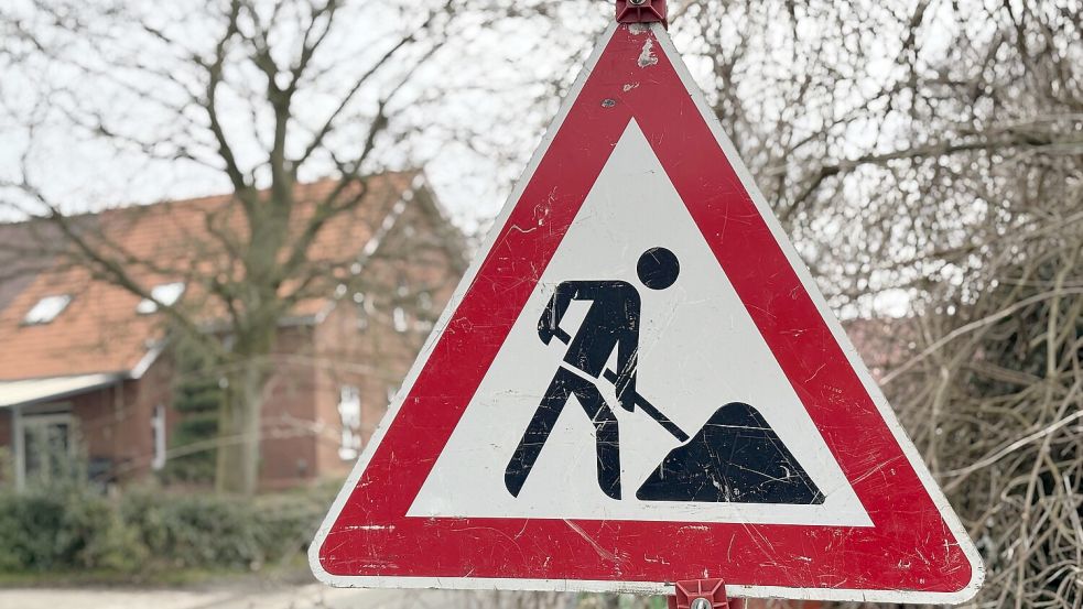 Bald werden einige Straßen in der Gemeinde Uplengen auf Vordermann gebracht. Foto: Löschen