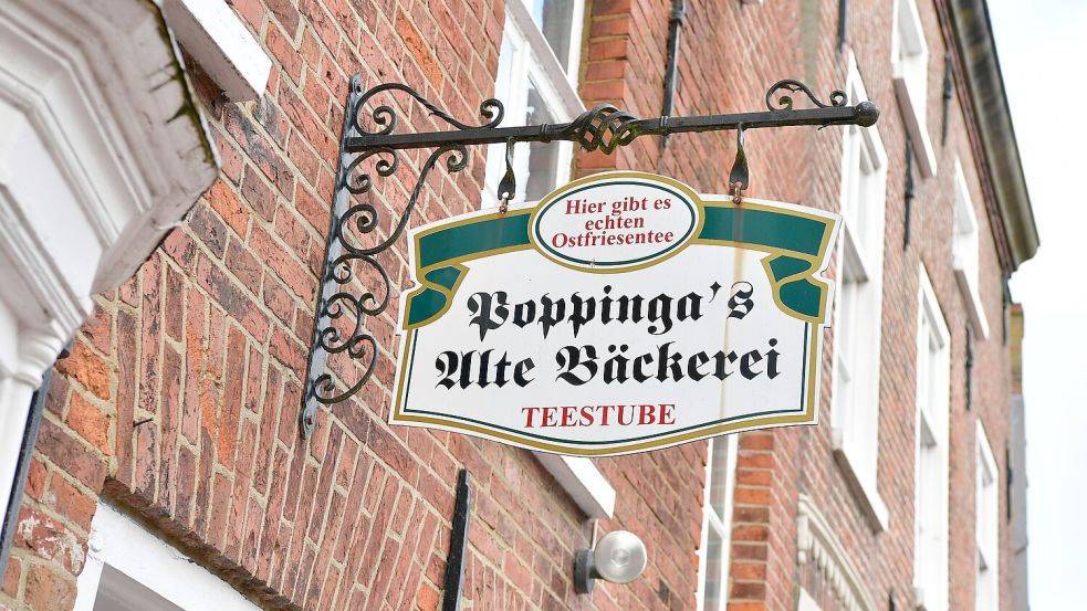 Ein Schild wies früher auf die Alte Bäckerei hin. Foto: Archiv