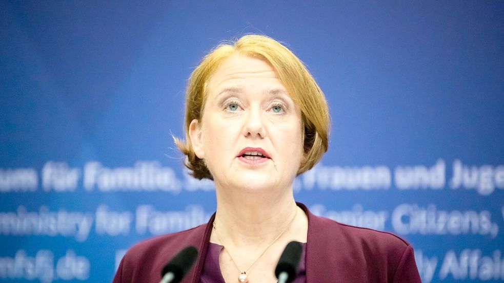 Die Ministerin sieht Frauenrechte gefährdet. (Archivbild) Foto: Christoph Soeder/dpa