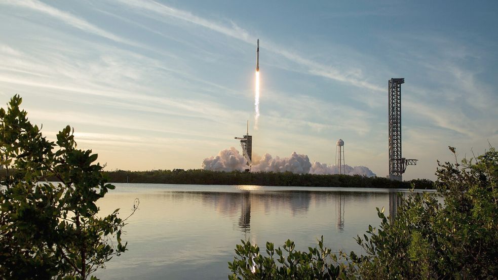 Neun Monate gefangen im All: Eine SpaceX-Rettungsmission soll nun die gestrandeten US-Astronauten zurück zur Erde bringen. Foto: AFP/AUBREY GEMIGNANI