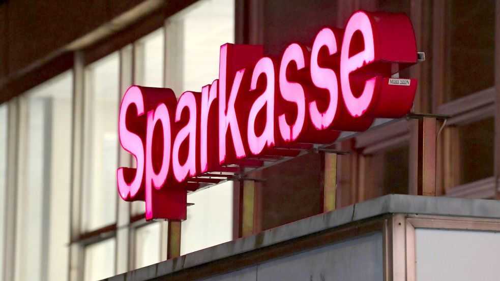„Kredithahn bei den Sparkassen bleibt offen.“ (Archivbild) Foto: Soeren Stache/dpa-Zentralbild/dpa