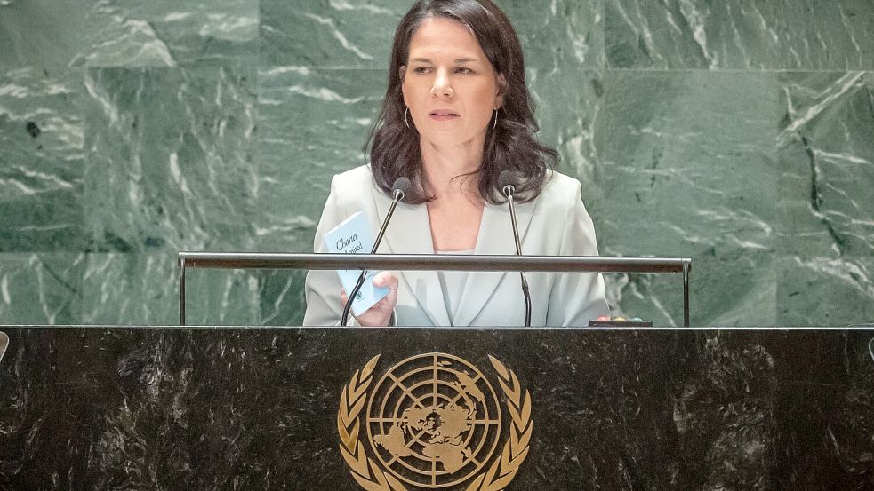 Annalena Baerbock spricht als Außenministerin vor den Vereinten Nationen in New York. Demnächst könnte die Grünen-Politikerin häufiger in der US-Metropole sein. Foto: dpa/Michael Kappeler