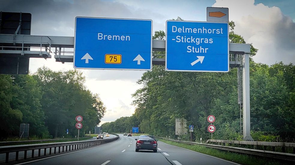 In den Tagen vor der Baustelle auf der B75 zwischen Delmenhorst und Bremen muss die Bundesstraße zeitweise vollgesperrt werden. Foto: Jonas Altwein