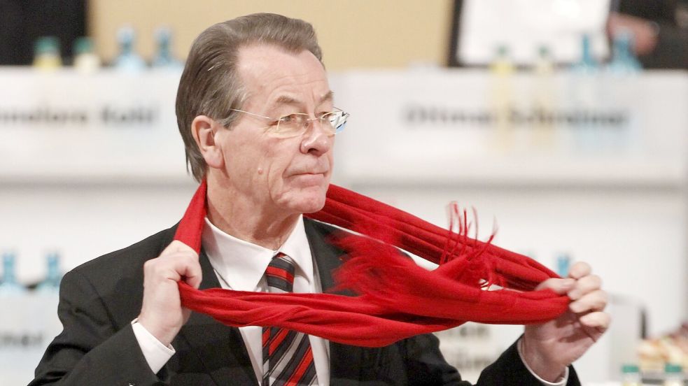 der Sauerländer Franz Müntefering brachte es zum SPD-Chef und Vizekanzler (Archivbild). Foto: Hannibal Hanschke/dpa-Zentralbild/dpa