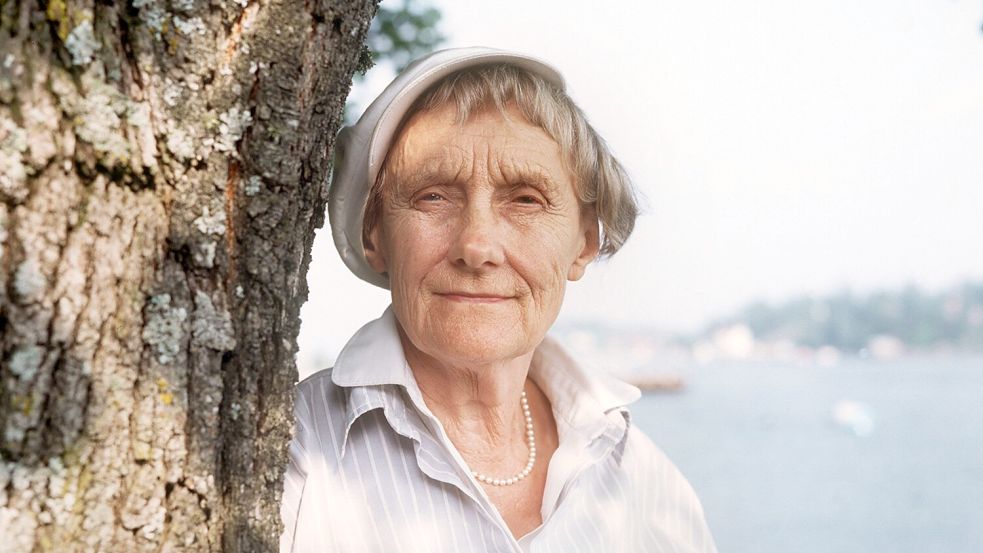 Das ist die schwedische Kinderbuchautorin Astrid Lindgren. Ihre Kinderbücher sind auch lange nach ihrem Tod noch Klassiker. Foto: Jörg Schmitt/dpa