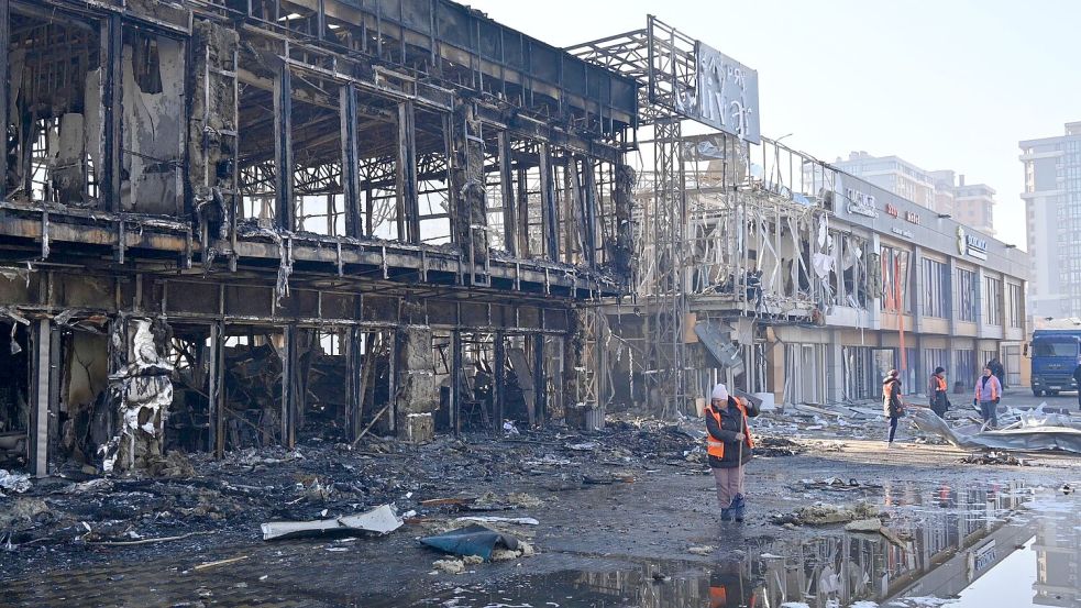 Die Ukraine will bei den Verhandlungen in Saudi-Arabien auch eine Waffenruhe für Schläge gegen Infrastruktur erreichen. (Archivbild) Foto: Michael Shtekel/AP/dpa