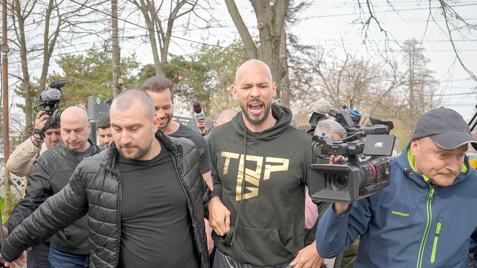 Die Brüder stehen unter dem Verdacht der Vergewaltigung und des Menschenhandels. Foto: Vadim Ghirda/AP/dpa