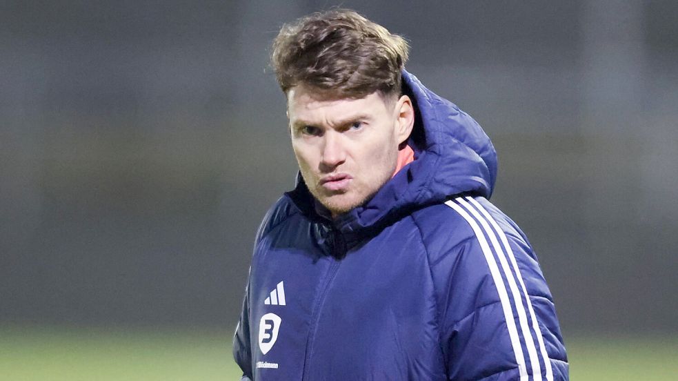 Henning Rießelmann knüpft eine weitere Zusammenarbeit mit Kickers Emden an eine erfolgreiche Ausgliederung noch vor dem Sommer. Foto: Doden/Emden