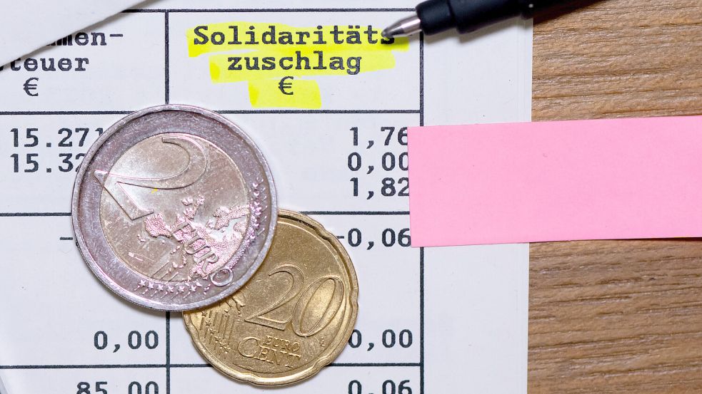 Der „Soli“ ist laut Bundesverfassungsgericht mit der Verfassung vereinbar. Foto: dpa/Sven Hoppe