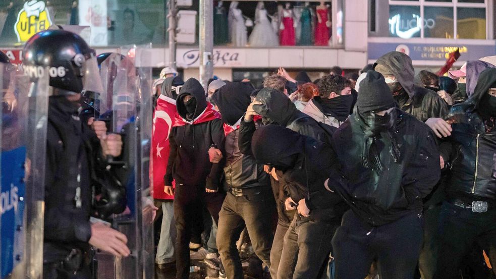 Der Polizei wird dagegen brutales Vorgehen gegen Demonstranten vorgeworfen. Foto: Tunahan Turhan/SOPA Images via ZUMA Press Wire/dpa