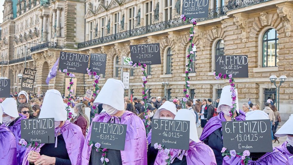 Tödliche Gewalt gegen Frauen durch Partner und Ex-Partner sollte nach Auffassung von Feministinnen nicht als „Beziehungstag“ bezeichnet werden, sondern als Femizid. (Archivbild) Foto: Georg Wendt/dpa
