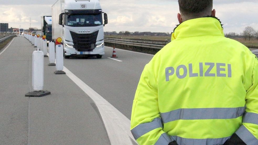 Etwa 300 Fahrzeuge wurden an diesem Tag kontrolliert. Foto: Till Oliver Becker