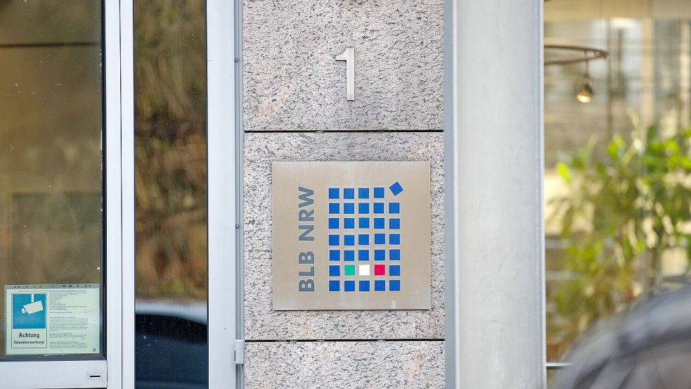 Ein Bericht der Wirtschaftsprüfungsgesellschaft Deloitte zeigt neue Einblicke in den Bau-Skandal um die Renovierung der Staatskanzlei von Nordrhein-Westfalen. Foto: dpa/Henning Kaiser