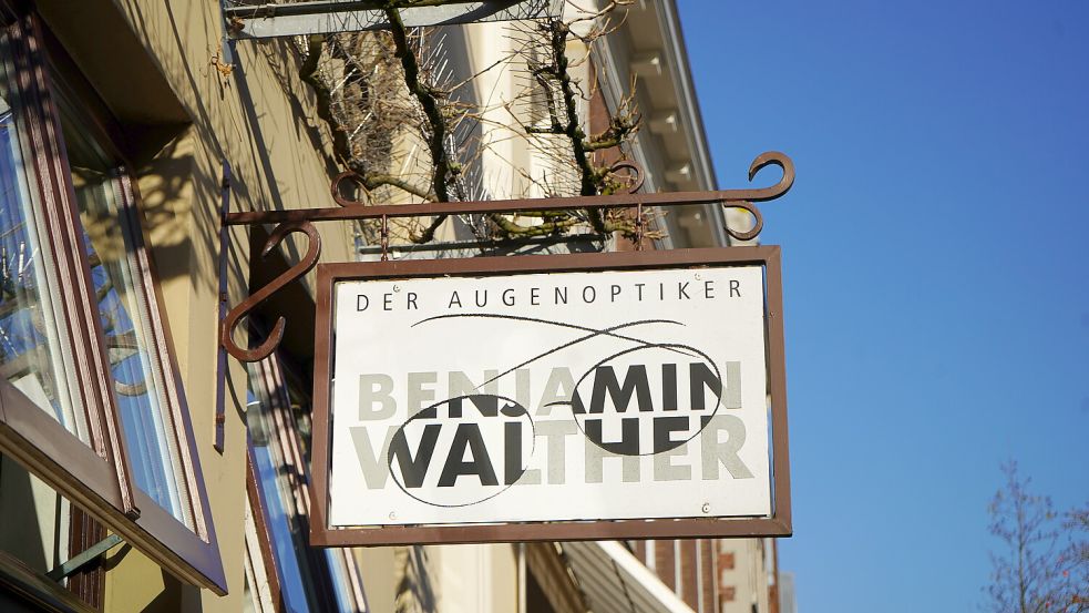„Der Augenoptiker Benjamin Walther“ ist in der Mühlenstraße 27 in Leer ansässig. Foto: Janine Billker