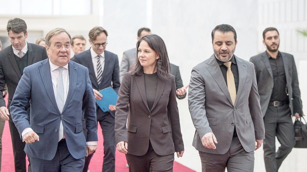 Armin Laschet gilt als einer von mehreren Kandidaten für das Amt des Bundesaußenministers in der nächsten Bundesregierung. (Archivbild) Foto: Hannes P. Albert/dpa