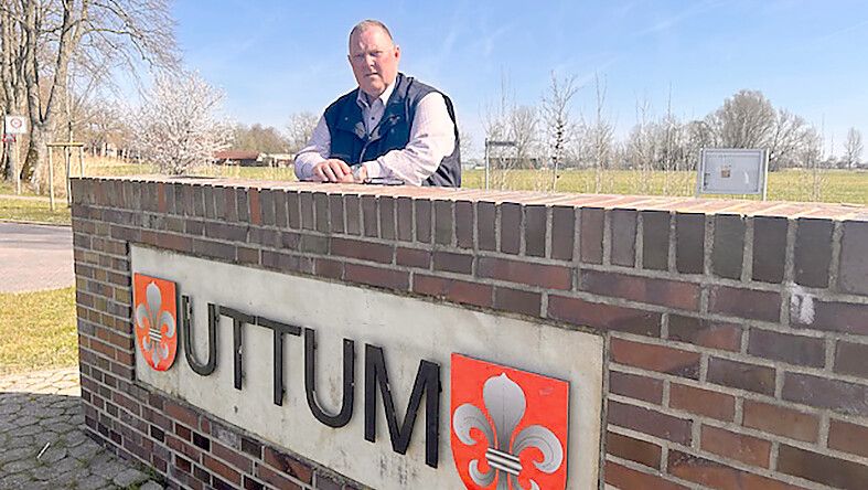 Willi Schunke ist neuer Ortsvorsteher von Uttum, will es aber nicht lange bleiben. Foto: Tomé