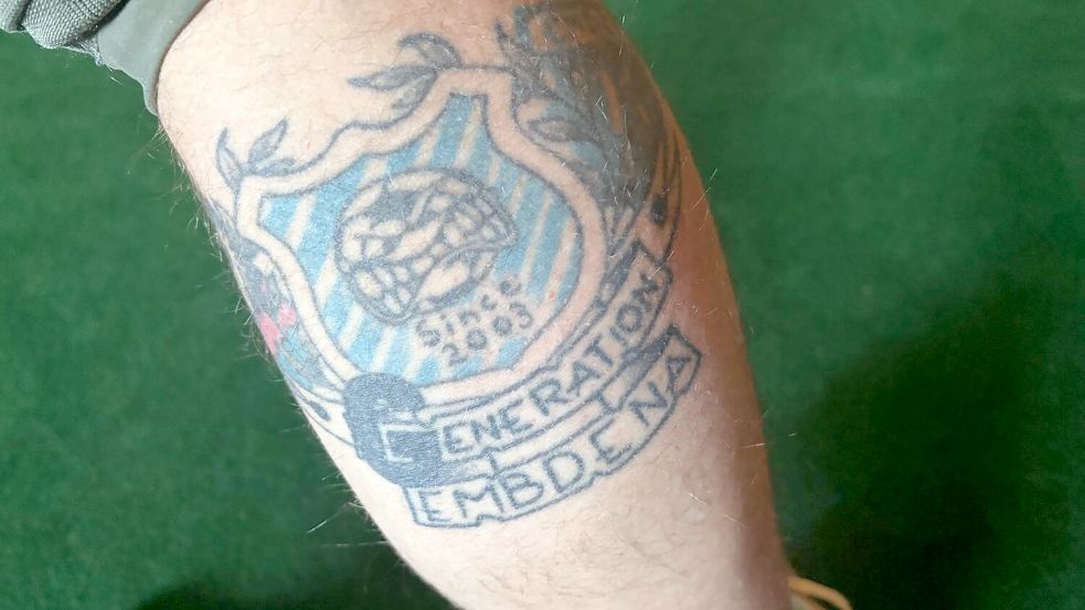 Philipp Hardtke hat sich vor einigen Jahren auch ein Kickers-Tattoo der damaligen Hauptfanszene stechen lassen. Foto: Homes