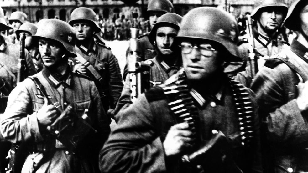 Deutsche Besetzung von Paris: Unter der Wirkung von Methamphetaminen sollten Wehrmachtsoldaten tagelang marschieren und kämpfen können, ohne müde zu werden. Foto: imago/Heritage Images