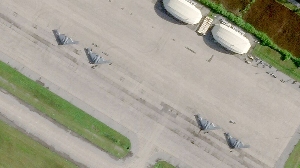Das Pentagon stockt seine Streitkräfte im Nahen Osten rapide auf. (Archivbild) Foto: Planet Labs PBC/Planet Labs PBC/AP/dpa