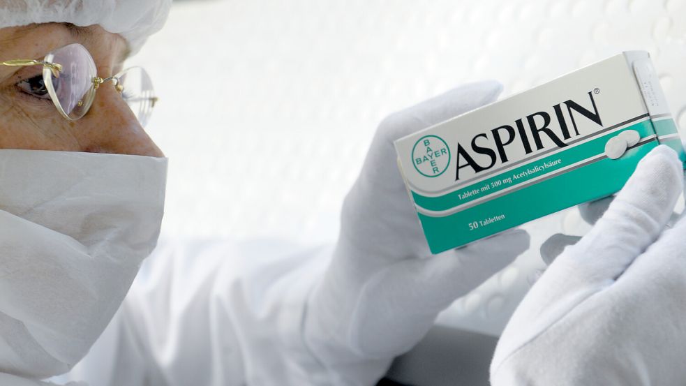 Acetylsalicylsäure – kurz ASS – kennen Verbraucher vor allem von Aspirin. Der Arzneistoff wird zunehmend für die Krebsforschung interessant. Foto: dpa/Peter Endig