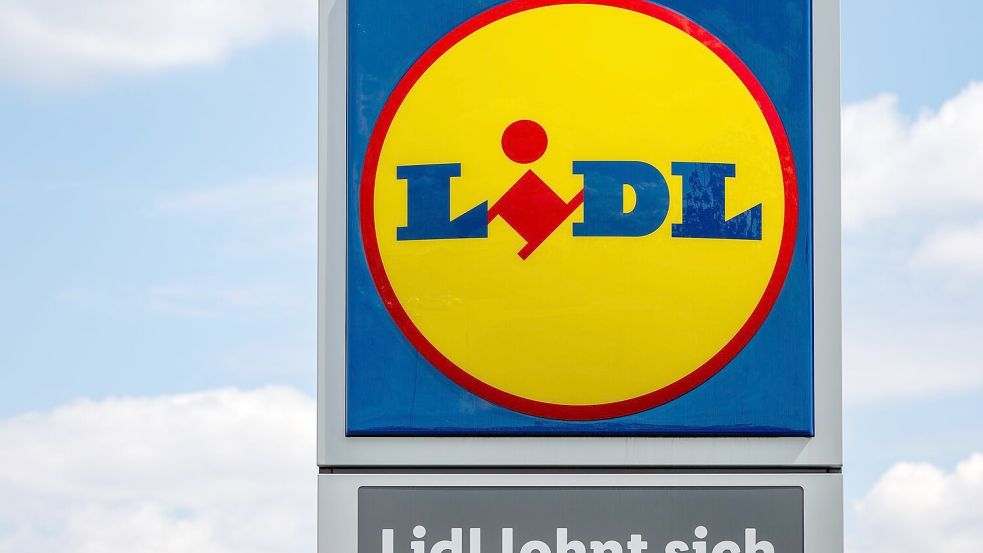 Mehr als 100 Millionen Kunden nutzen die „Lidl Plus“-App. Verbraucherschützer kritisieren die App. (Symbolbild) Foto: Hendrik Schmidt/dpa