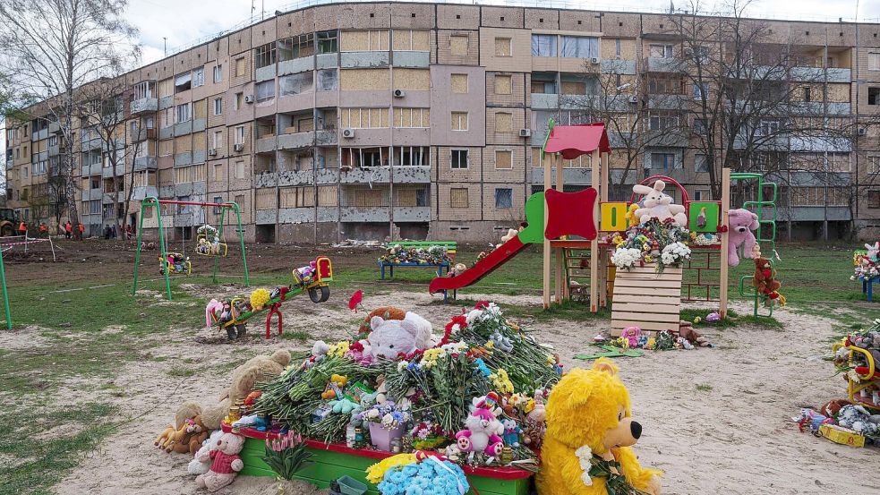 Die Ukraine bringt den russischen Raketenschlag gegen Kinder und Jugendliche nun vor den UN-Sicherheitsrat. Foto: Evgeniy Maloletka/AP/dpa