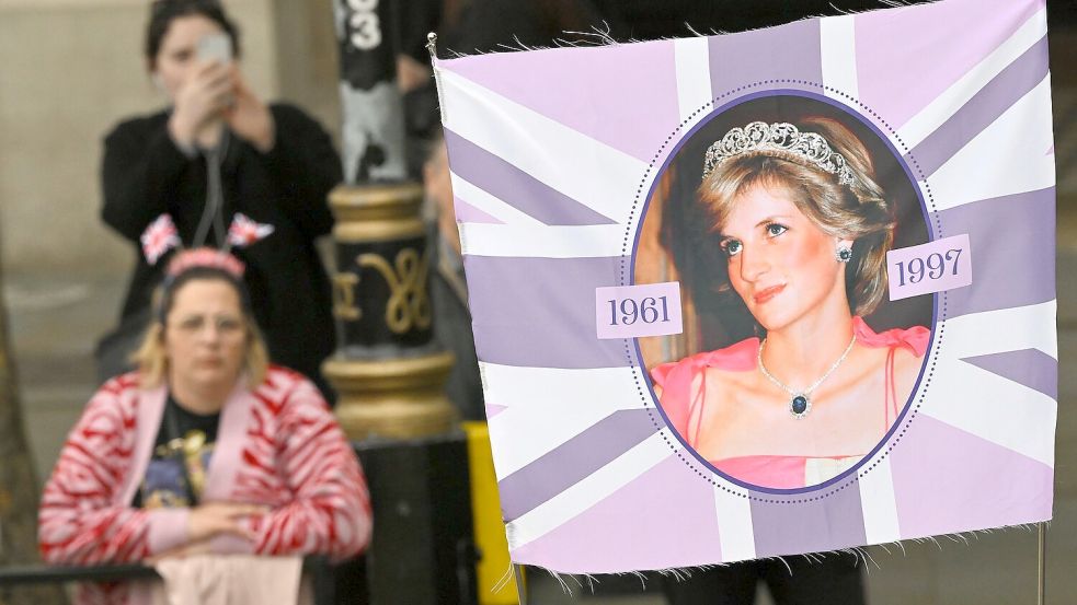 Charles‘ erste Frau Diana galt als Prinzessin der Herzen. (Archivfoto) Foto: Charles Mcquillan/PA Wire/dpa