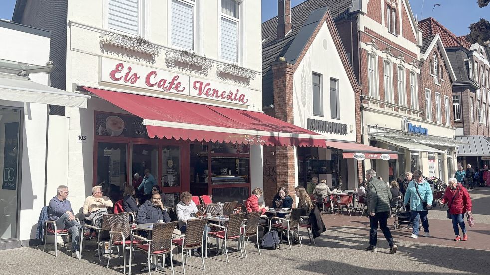 Das Eiscafé Venezia wird seit 1990 von Lidia Marcon betrieben. Das Lokal ist aber eigentlich noch älter. Foto: Löschen/Archiv