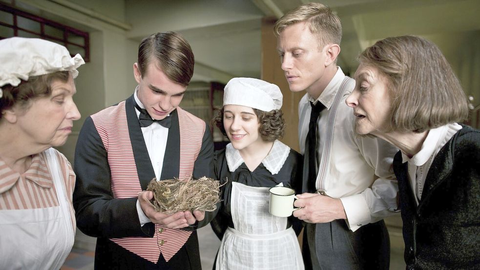 In Deutschland war Marsh vor allem für ihre Rolle als Hausmädchen im „Haus am Eaton Place“ bekannt. (Archivbild) Foto: Simon Ridgway/BBC 2010/ARTE F/dpa