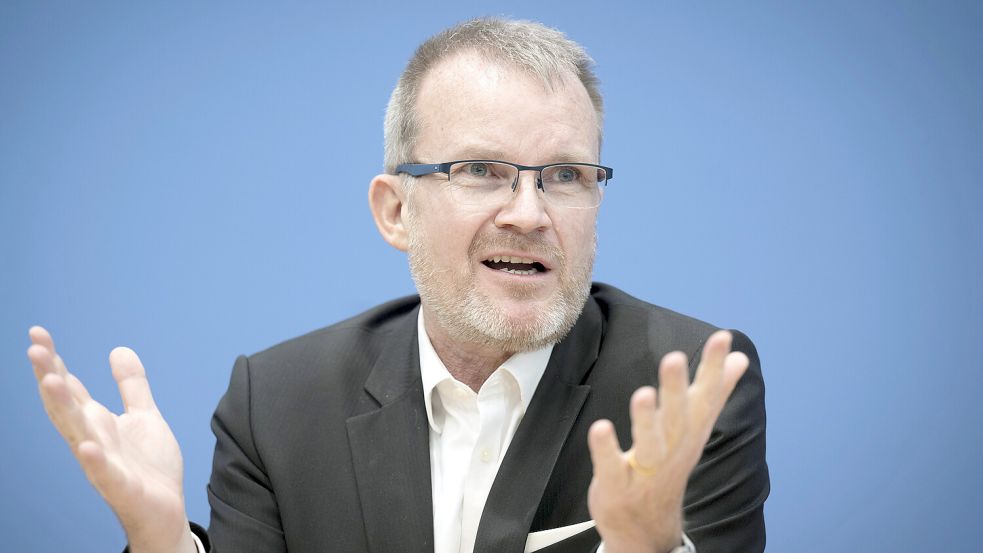 TK-Chef Jens Baas zur Kranken- und Pflegeversicherung: „Wir haben ein System, das niemand mehr versteht, voller Bürokratie und Ineffizienz.“ Foto: IMAGO/IPON
