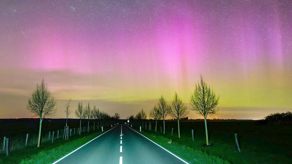 Seltenes Naturschauspiel: In der vergangenen Nacht waren Polarlichter über Teilen von Brandenburg zu sehen. Foto: Patrick Pleul/dpa