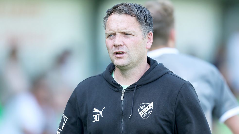 Trainer Bernd Grotlüschen fordert von seiner Mannschaft gegen Mühlen ein anderes Gesicht. Foto: Doden/Emden