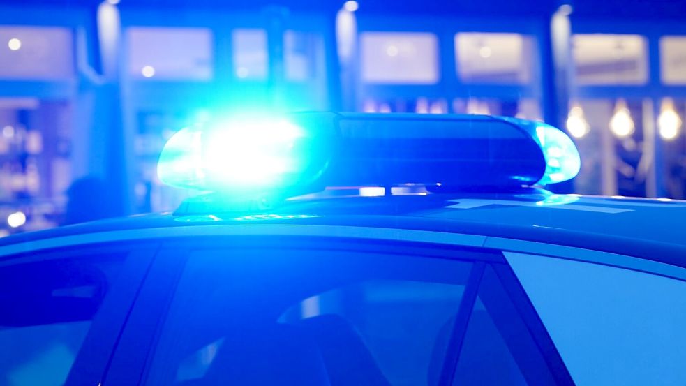 Die Polizei sucht Zeugen, die Angaben zu einer Körperverletzung an der Wolfsburger Straße in Emden machen können. Symbolbild: Marcus Brandt/dpa
