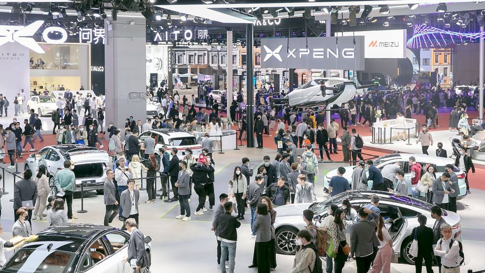 China ist der größte Automarkt der Welt, was die Messe besonders wichtig macht. (Archivbild) Foto: Wang Xiang/XinHua/dpa
