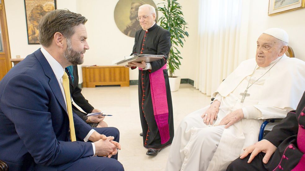 US-Vizepräsident Vance traf sich am Ostersonntag mit Papst Franziskus Foto: Vatican Media/Vatican Media/AP/dpa