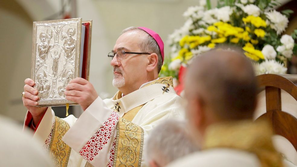 Der Patriarch von Jerusalem, Pierbattista Pizzaballa, ist einer der Jüngsten im Kreis der genannten Kandidaten. (Archivbild) Foto: Mussa Issa Qawasma/Pool Reuters via AP/dpa