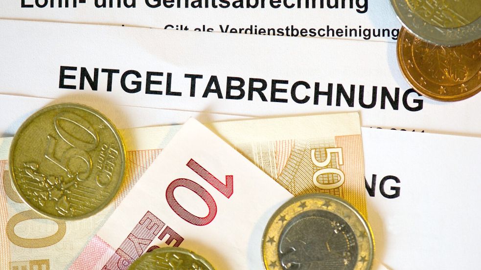 Der Streit zwischen Union und SPD über die Auslegung des Koalitionsvertrags geht weiter, auch in puncto Mindestlohn. Foto: Arno Burgi/dpa-Zentralbild/dpa