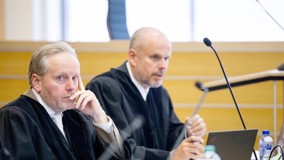 Die Staatsanwaltschaft Braunschweig fordert zum Ende des Strafprozesses im VW-Abgasskandal Gefängnisstrafen. Foto: Michael Matthey/dpa-Pool/dpa